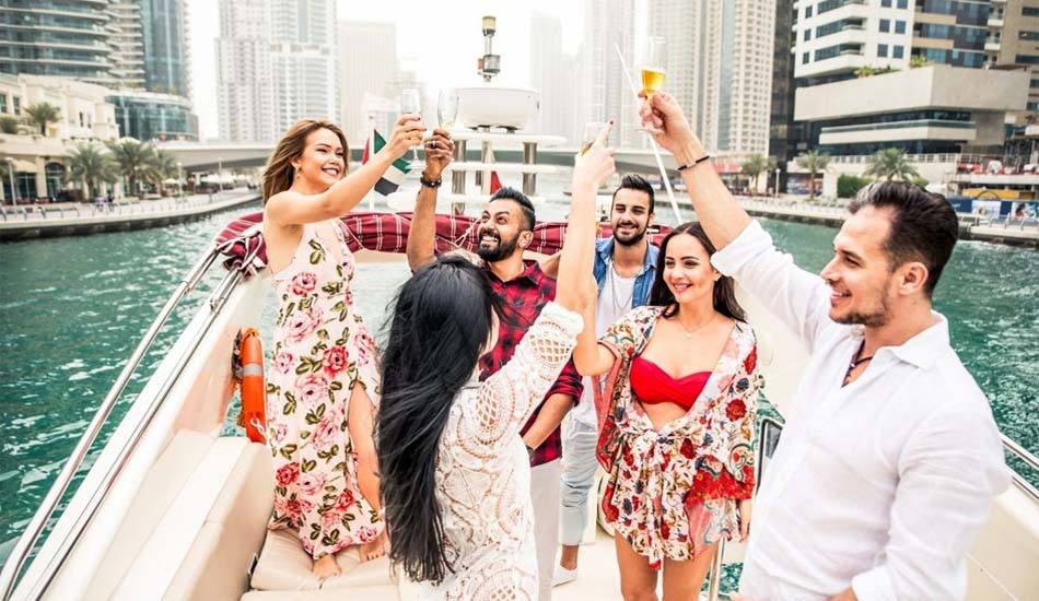 yacht party dress