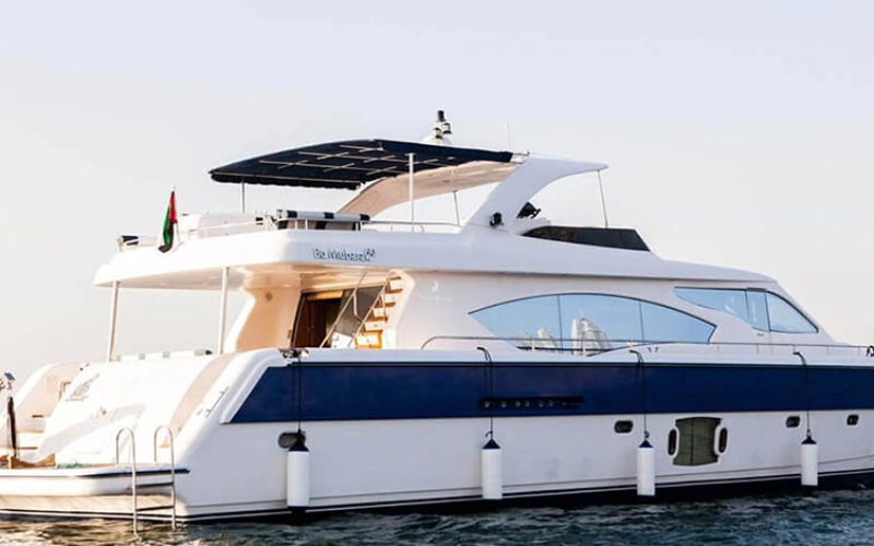 مظهر خارجي أنيق لـVasco De Gama 82 Yacht – تأجير اليخوت في دبي | يخوت مالا