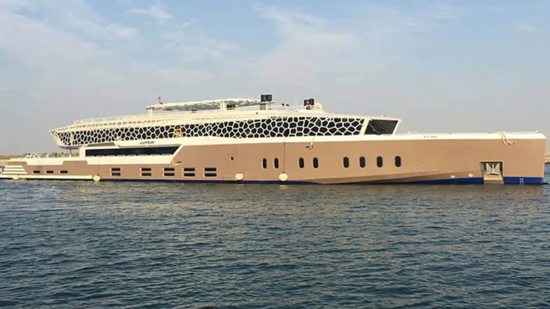 Yacht Featured Image