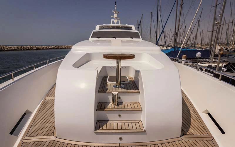 majesty-121-yacht-dubai