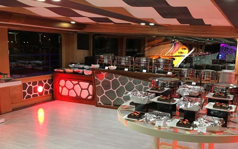 يخت وردة الصحراء