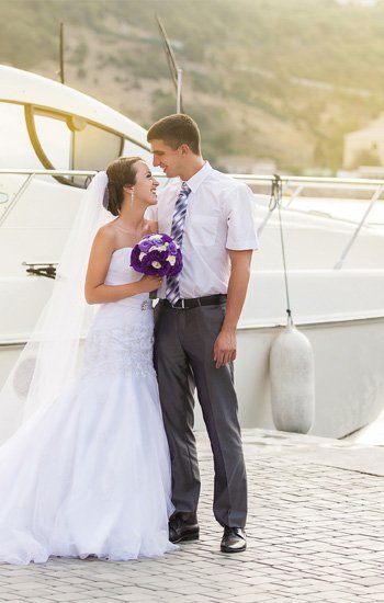 wedding couple yacht