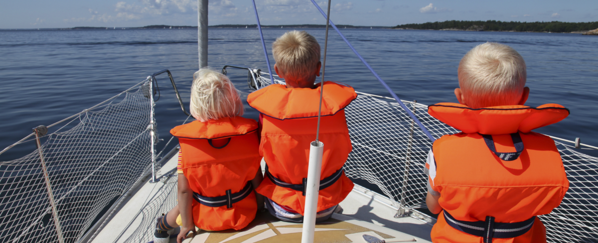 How to Stay Safe on a Yacht