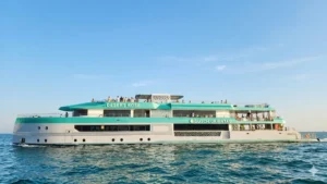 Desert Rose Yacht