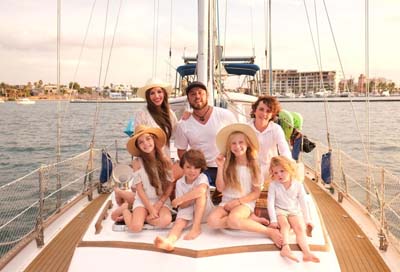 family yacht dubai