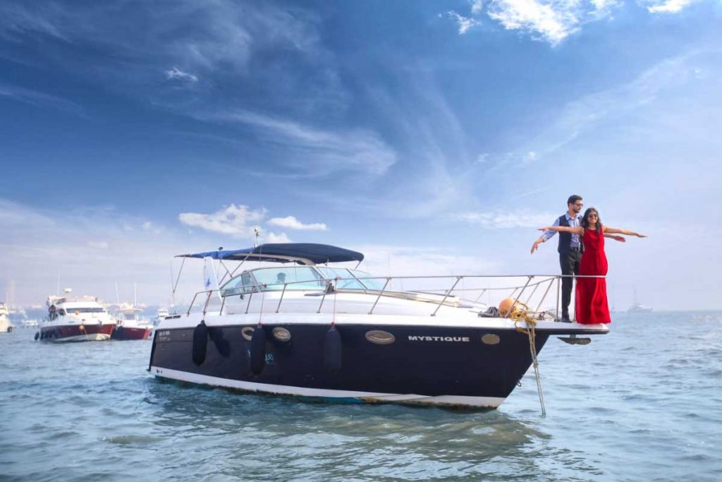 Make This Valentine’s Day Extra Special with a Yacht Rental
