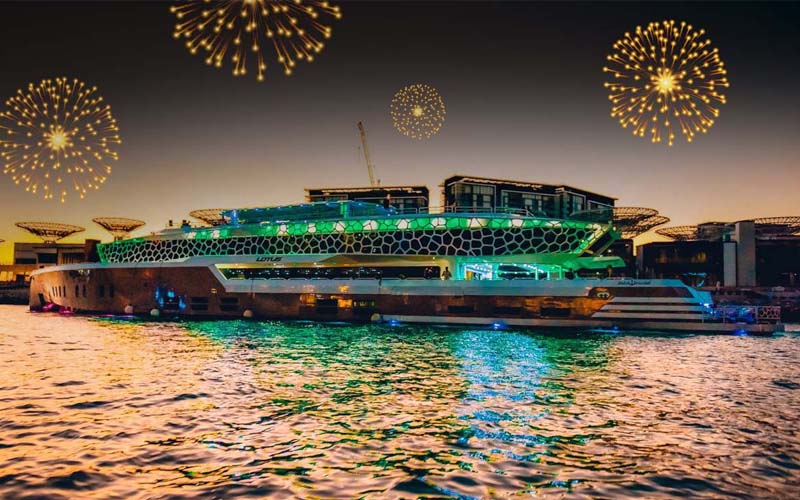 New Year Yacht Party Dubai: A Luxurious Way to Ring in the New Year