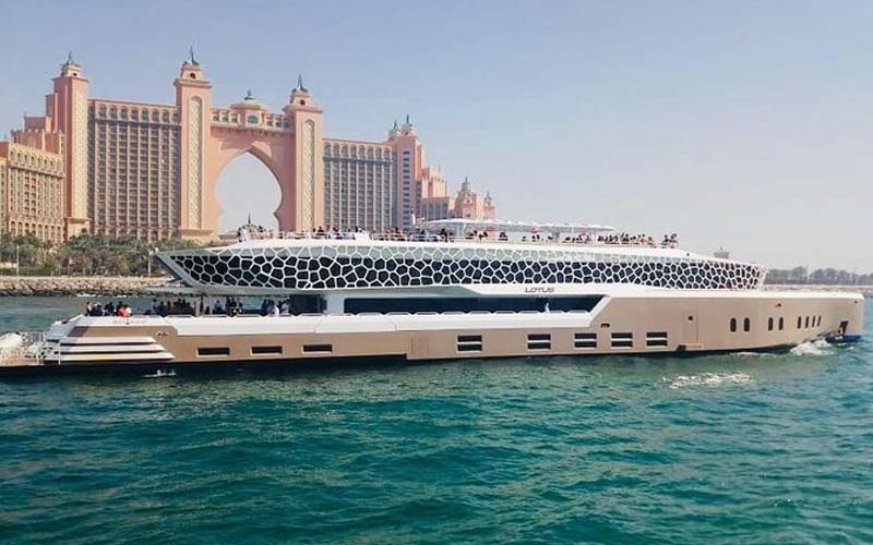 Boat Cruise Dubai