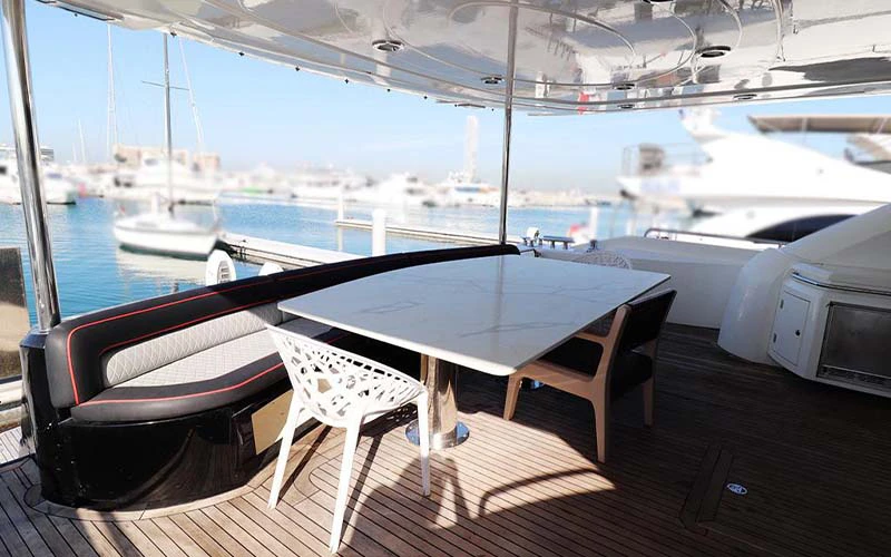 sun-seeker-yacht-dubai