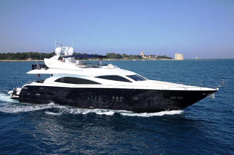 SunSeeker Yacht