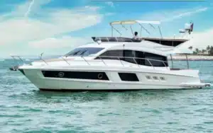 48ft Majesty
