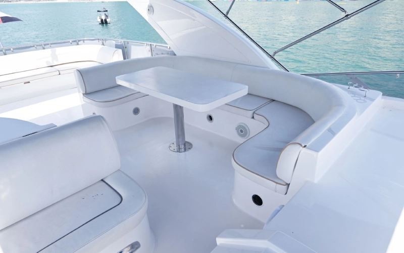 azimuth-58ft-boat-rental-abu-dhabi