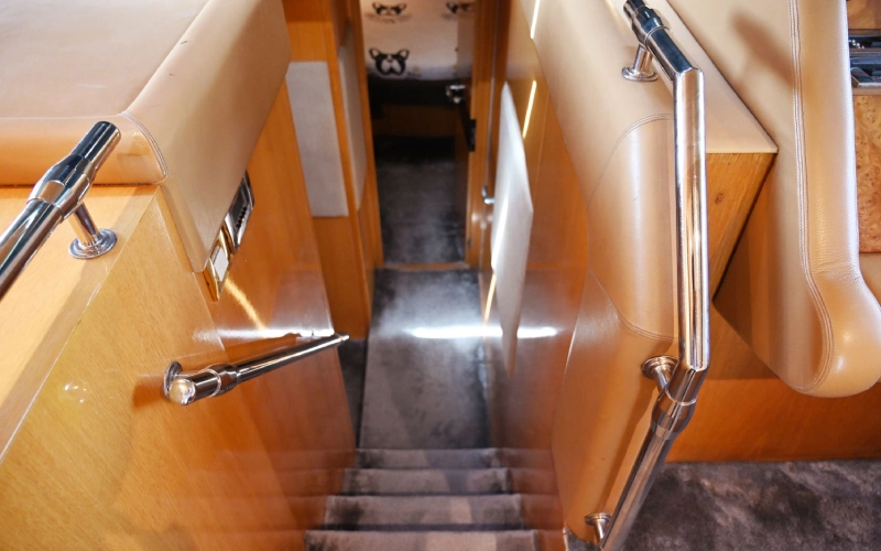 azimuth-58ft-boat-rental-abu-dhabi