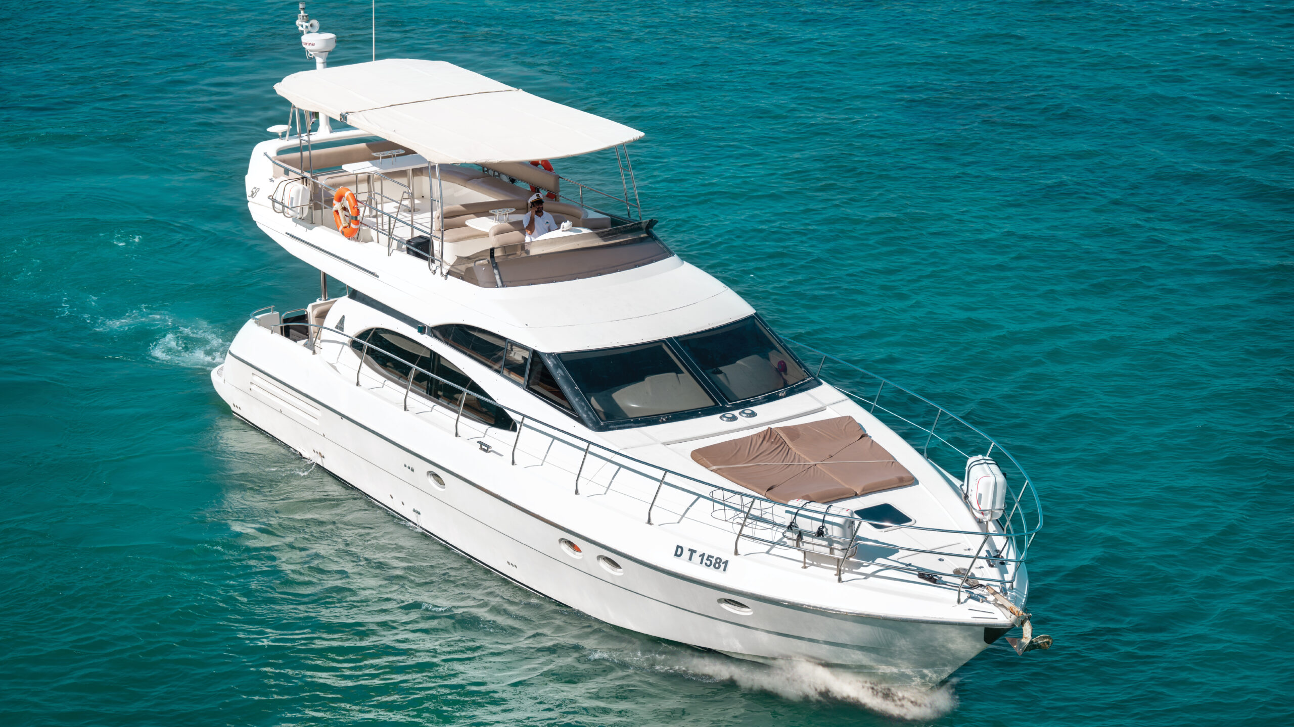 Yacht Featured Image