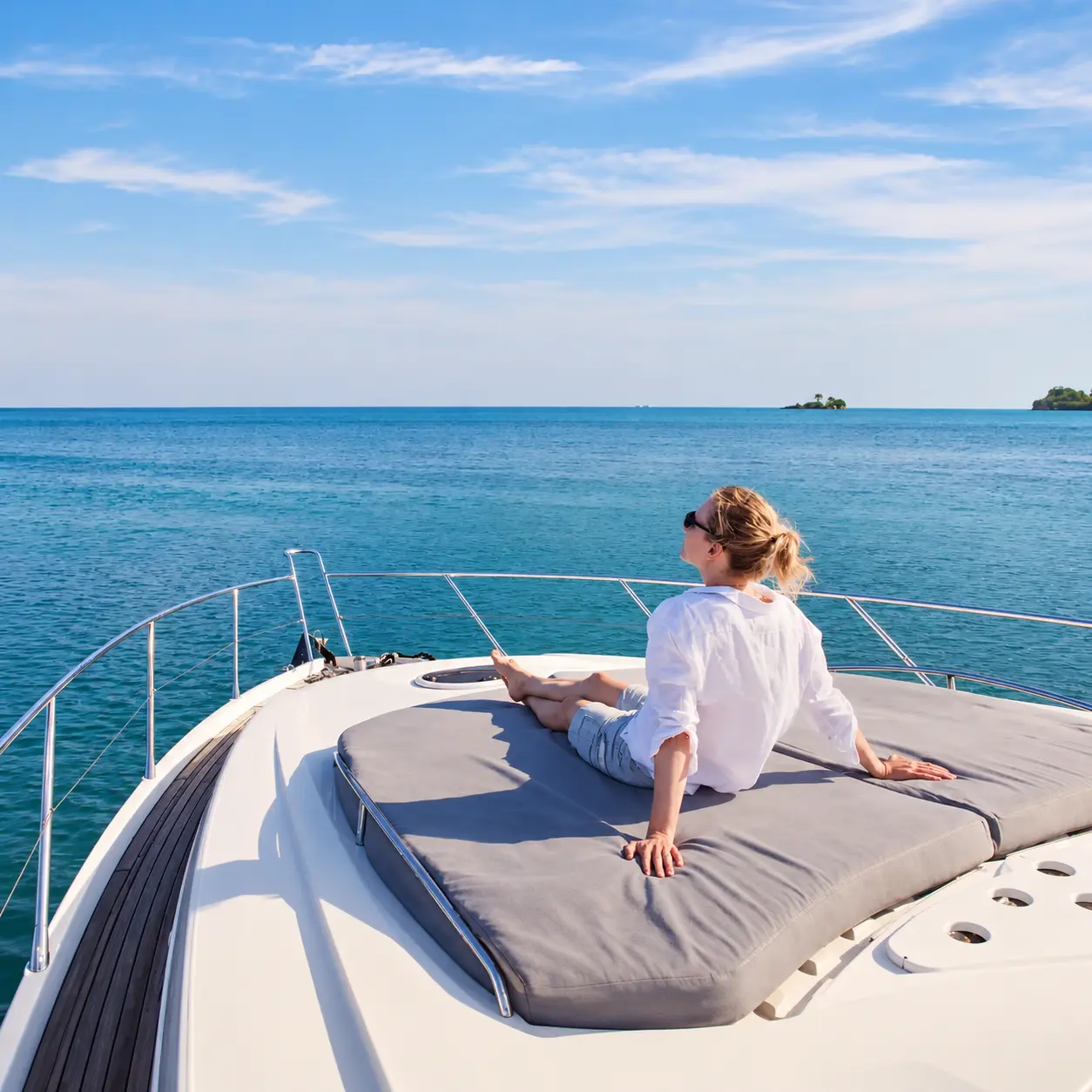 Combo 3 (Yacht + Limo + Water Sport)